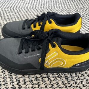 Five Ten Men's Freerider Pro, size 9.5 US